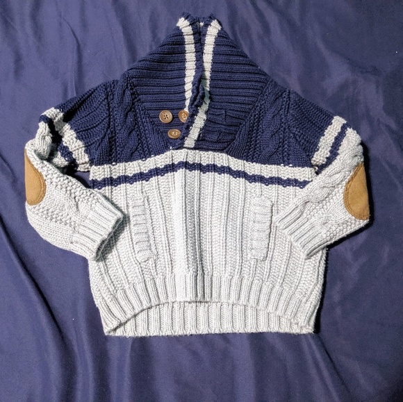 Toddler's sweater. - Picture 1 of 1